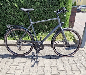 Neuwertiges Trekking-Bike "Dynamics Magic Road 24"  MIT GARANTIE.