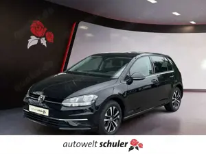 Volkswagen Golf 1,5 TSI DSG IQ.Drive Navi PDC SHZ