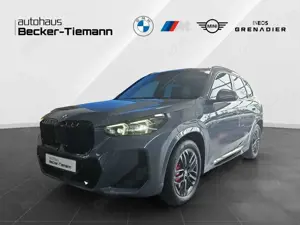 BMW X1 xDrive25e M SPORTPAKET PRO/ Panoramadach/ Parkassi