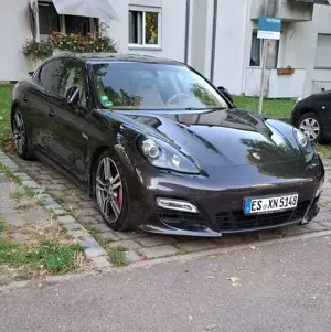 Porsche Panamera GTS PDK
