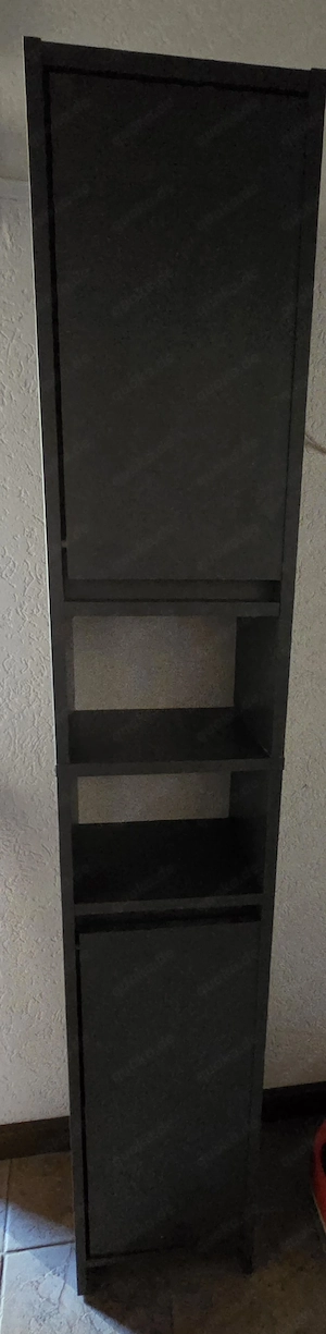 Badschrank