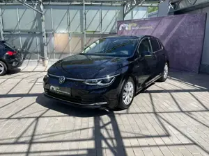 Volkswagen Golf VIII 2.0 TSI DSG Style AHK LED Assist Ergo
