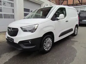 Opel Combo Life 1.5 Diesel 75kW S/S Klima/3Sitzplätze