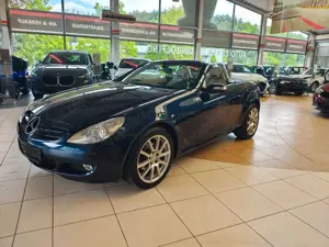 Mercedes-Benz SLK 200 SLK 200 KOMPRESSOR Airscarf Klimaautomatik Navi