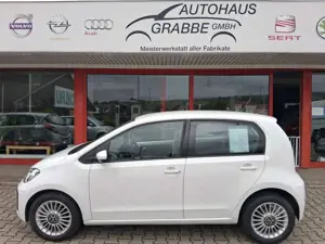 Volkswagen up! Lederlenkrad, Alu 15 Zoll, klappbarer Beifahrersitz, 5tg,