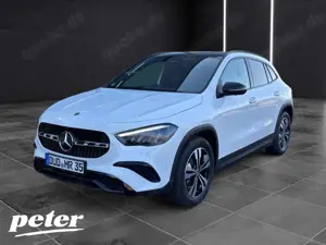 Mercedes-Benz GLA 220 d 4MATIC PROGRESSIV+NIGHT+WINTER+18"+AHK