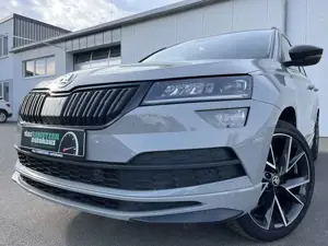 Skoda Karoq 2.0 TSI 4x4 DSG SPORTLINE 181€ m.20% Anz. 19 STH