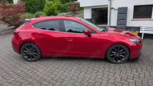 Mazda 3 3 SKYACTIV-D 150 / Sportsline + Zubehörpaket