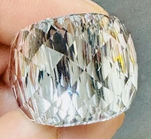 Swarovski Ring Nirvana Petite Cry Größe 52 Neu mit Karton