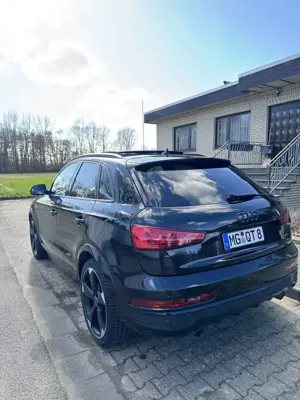 Audi Q3 2.0 TFSI quattro S tronic sport S-Line