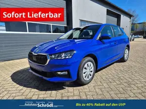 Skoda Fabia 1.0 TSI 95PS Selection 5-türig Rückf.Kamera Par...