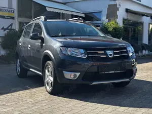 Dacia Sandero Stepway Prestige TCE 90 SS Easy-R Navi Alu PDC SH