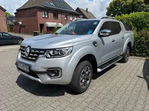 Renault Alaskan