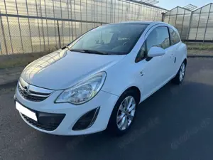 Opel Corsa Corsa  3-Türer 1.4 16V Sondermodell 150 Jahre