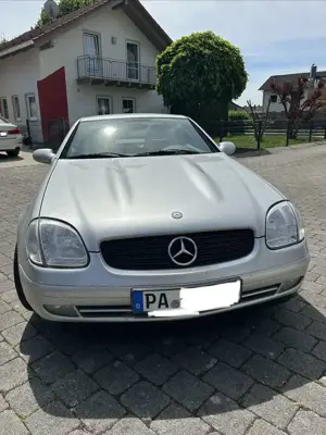 Mercedes-Benz SLK 200