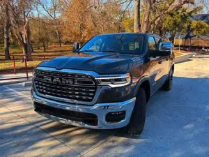 Dodge RAM Ram 1500 Crew Cab Longhorn  5.7l V8 MY26