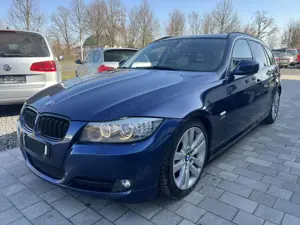 BMW 330 330i xDrive Automatik  Navi Xenon Leder