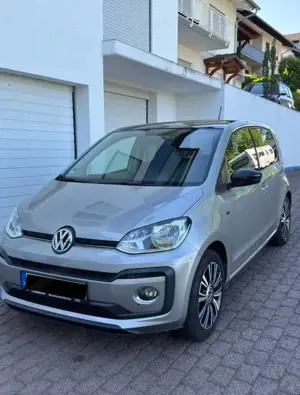 Volkswagen up! join up! 90PS