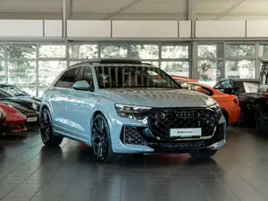 Audi RS Q8 Carbon HUD Pano BW Memo