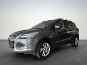 Ford Kuga 2.0 TDCi Titanium 4x4 /XENON/NAVI/SHZ/AHK/