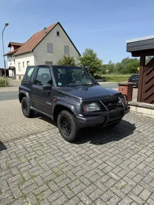 Suzuki Vitara X-90