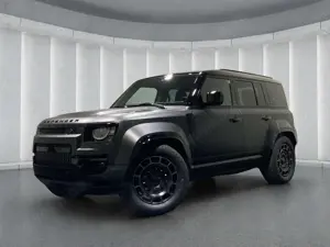 Land Rover Defender OCTA BLACK 4.4 P635