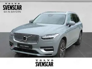Volvo XC90 Core Recharge Plug-In Hybrid AWD 7-Sitzer StandHZG