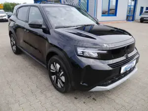 Opel Frontera 1,2 HYBRID "GS" Navi/LED/SHZ/Kamera