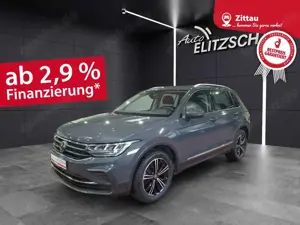 Volkswagen Tiguan TSI Active LED Navi ACC RFK SHZ APP 18" beheiz FS