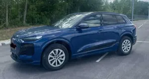 Audi Q6 e-tron TECH Paket / Pano / Winterräder