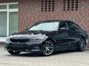 BMW 320 i Luxury Line*LEDER*SPORTSITZ*COCKPIT PROF.*