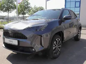 Toyota Yaris Cross Hybrid Teamplayer,Sitzheizung,Lenkradheiung,Cloud-Navigationssystem,Leichtmetallf