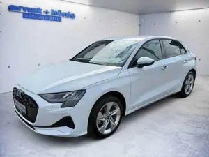 Audi A3 30 TFSI Sportback S tronic advanced