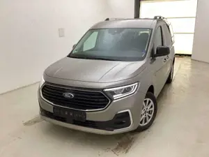 Ford Grand Tourneo