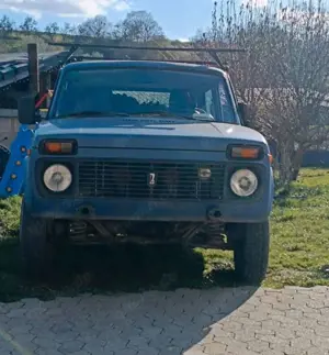 Lada Niva Only