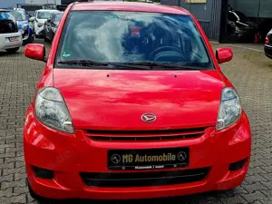 Daihatsu Sirion Sirion 1.0/KLIMA/5 Türen/1 Hand Bild 4