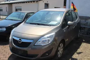 Opel Meriva B Edition