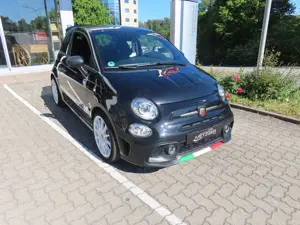 Abarth 695 695 esseesse 132kW(179PS) Akrapovic