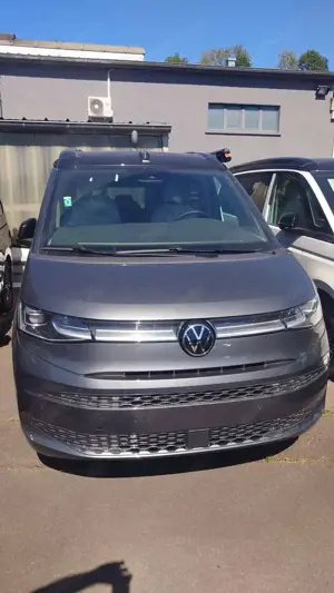 Volkswagen T7 California Ocean, Sofort verfügbar
