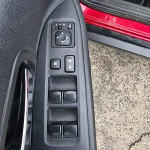 Mitsubishi Outlander 2.2 DI-D Intense Bild 4