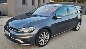 Volkswagen Golf 2.0 TDI 4MOTION Highline LED ACC