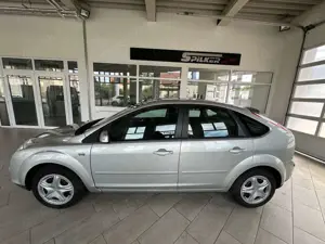 Ford Focus Lim. Ghia