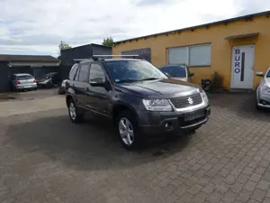 Suzuki Grand Vitara Grand Vitara 2.4 Automatik 4x4  Euro 5 Tüv 6/27 Super zustand