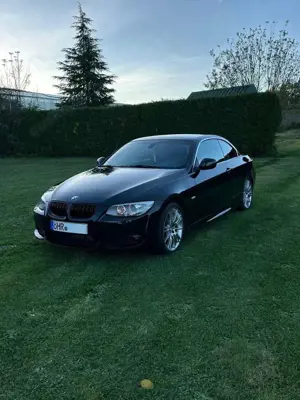 BMW 320 320d Cabrio E93
