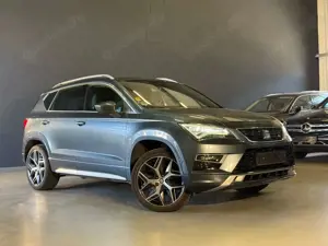 SEAT Ateca FR 4Drive-PANO-ACC-TOTW-360KAM-LANE