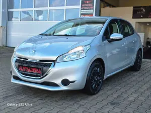 Peugeot 208 Active|KLIMA|TEMP.|87 TKM|STEUERKETTE NEU