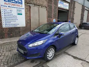 Ford Fiesta 1.0/ TÜV NEU/ wenig KM/ Allwetterreifen/ Sitzheizung/ PDC/ Winterpaket