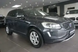 Volvo XC60 Summum AWD+NAVI+PDC+TEMPOMAT+SITZHEIZUNG