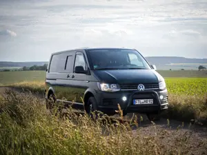 Volkswagen T6 Transporter Camper Inspektion  HU NEU Heckküche, Ausziehbett 140x200