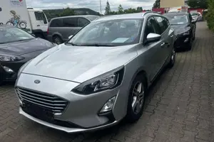 Ford Focus Focus Turnier 1.5 TDCi CoolConnect 1. Hand Navi PDC Met. Alu